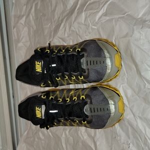 NIKE AIR MAX 2009 size 6.5Y
